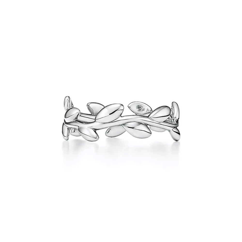 Tiffany & co olive leaf ring size 5